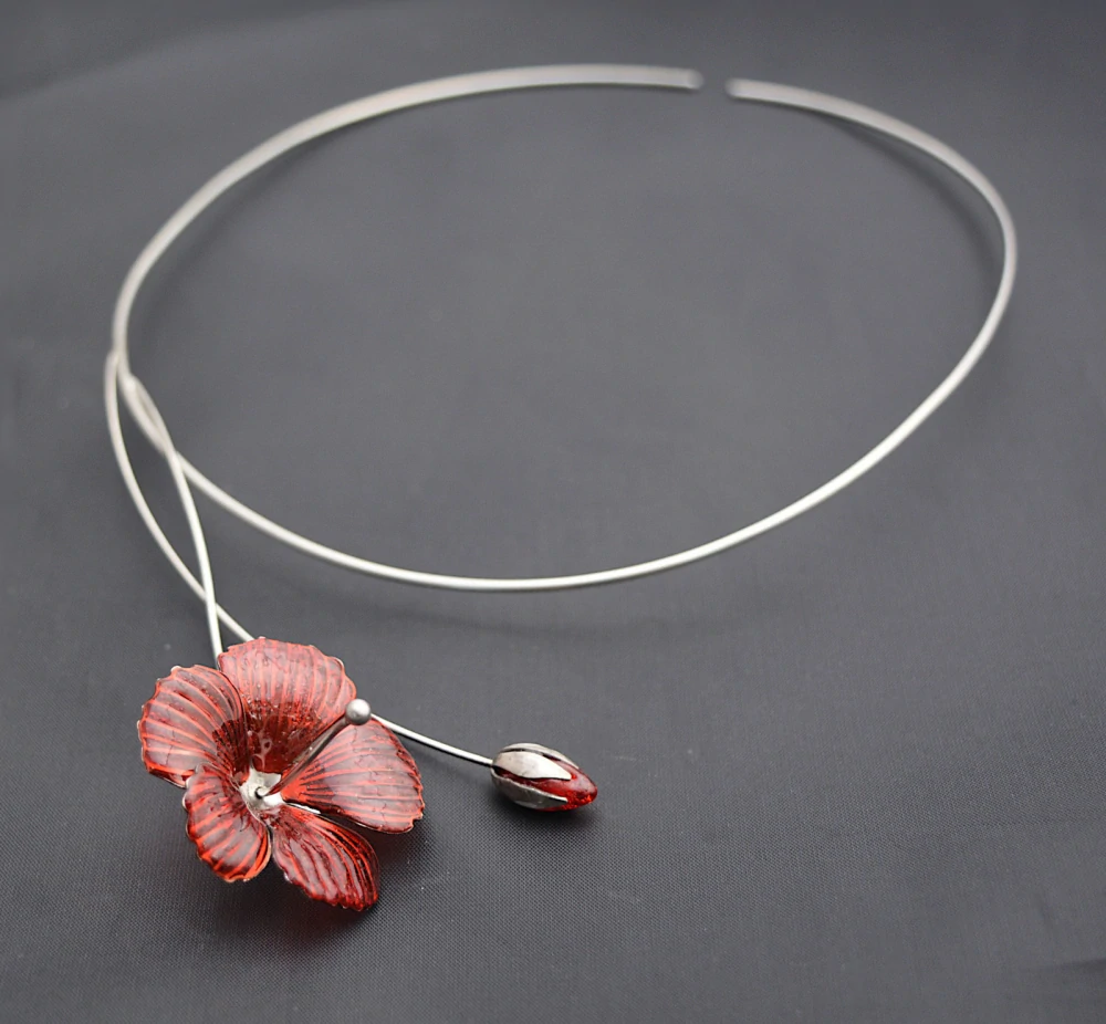 Náhrdelník - Ibišek PET smalt